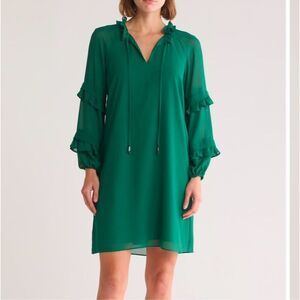 Vince Camuto green long sleeve chiffon dress • New with tags Size 0
